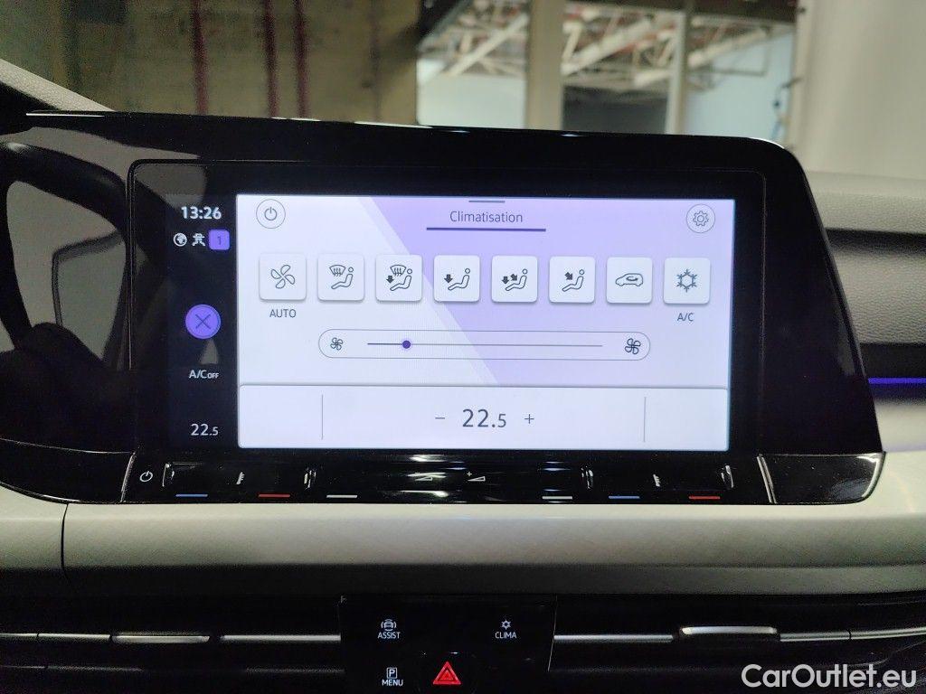 Volkswagen  Golf  Volkswagen Variant VIII 2.0 TDI 85kW Life 5d #28