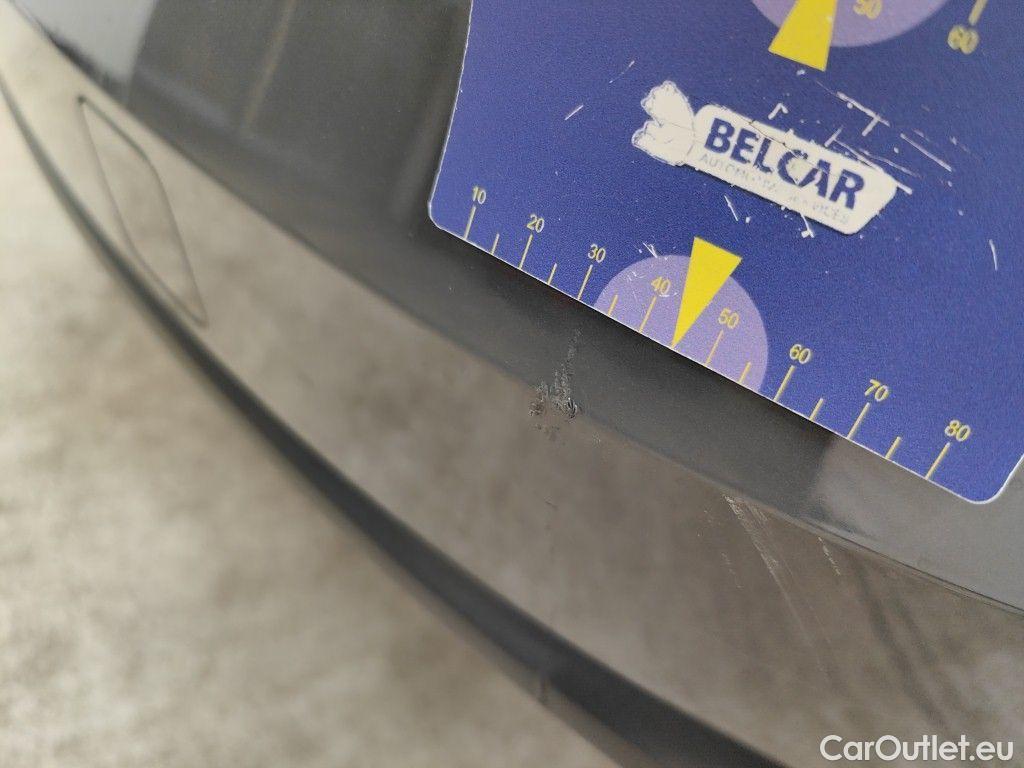 Volkswagen  Golf  Volkswagen Variant VIII 2.0 TDI 85kW Life 5d #54