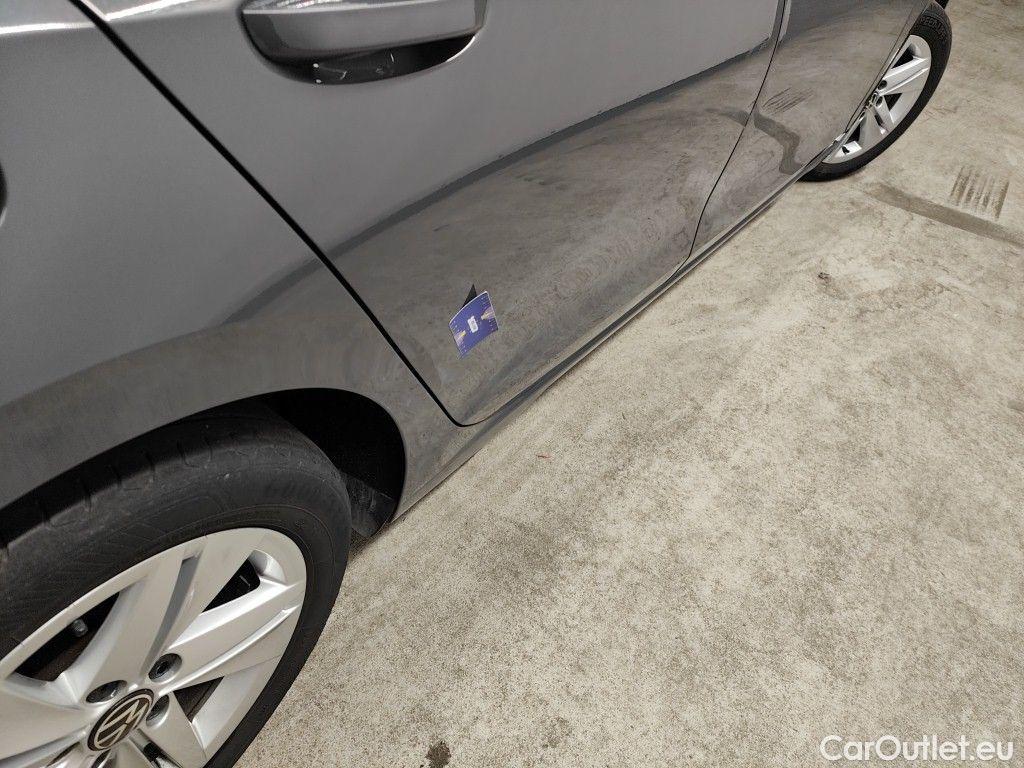 Volkswagen  Golf  Volkswagen Variant VIII 2.0 TDI 85kW Life 5d #63