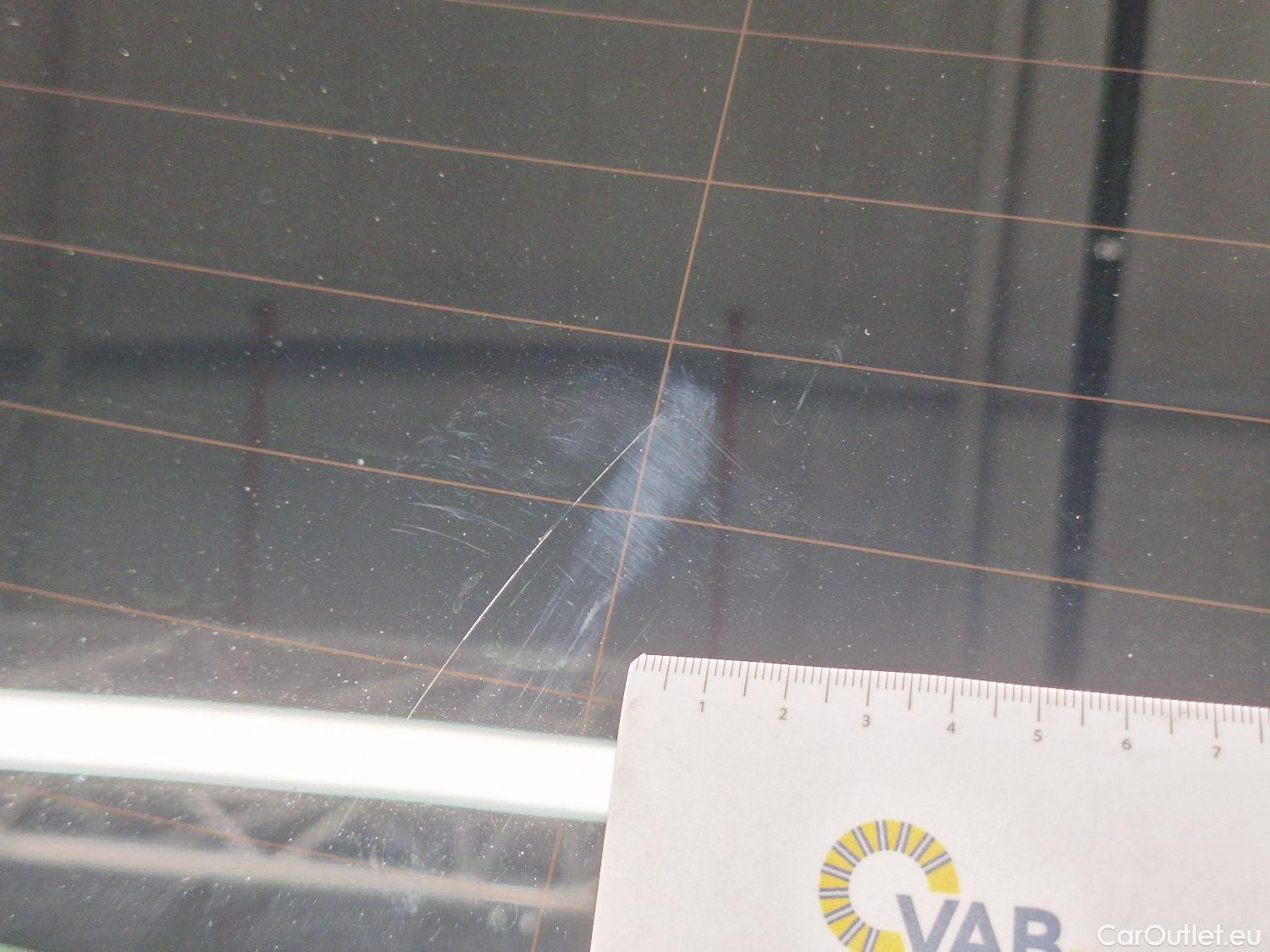 Bmw  Serie 3 BMW, 3-serie Touring '18, BMW 3 Reeks Touring 318dA (100 kW) 5d #23