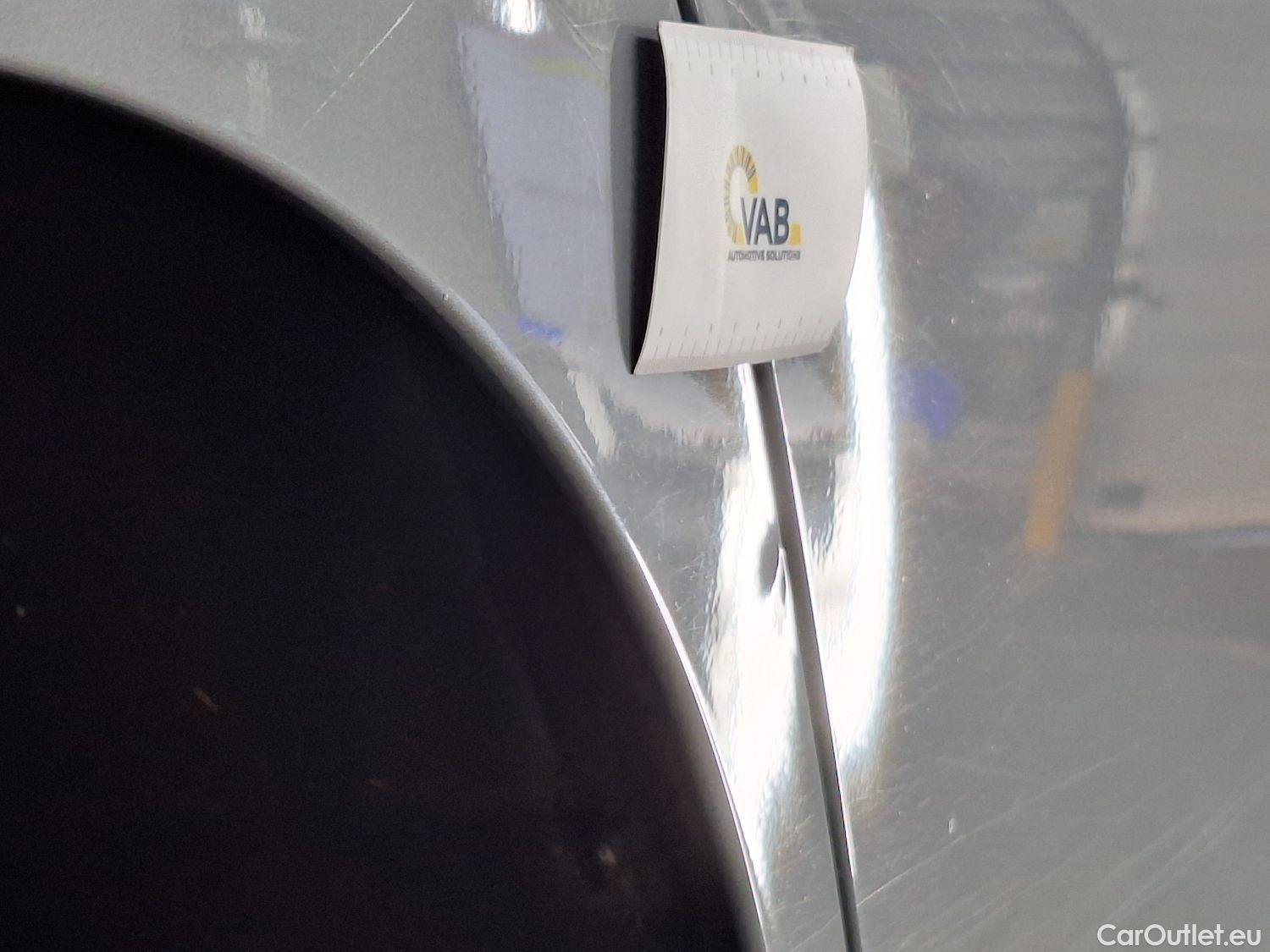 Bmw  Serie 3 BMW, 3-serie Touring '18, BMW 3 Reeks Touring 318dA (100 kW) 5d #14