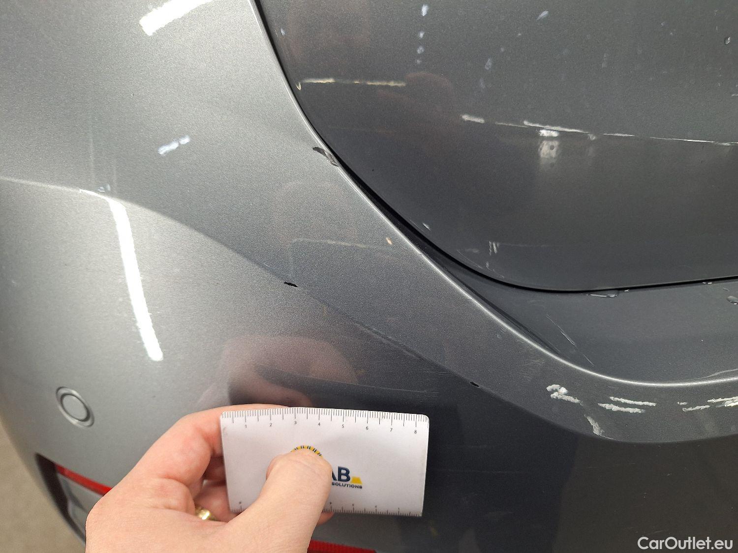 Bmw  Serie 3 BMW, 3-serie Touring '18, BMW 3 Reeks Touring 318dA (100 kW) 5d #19