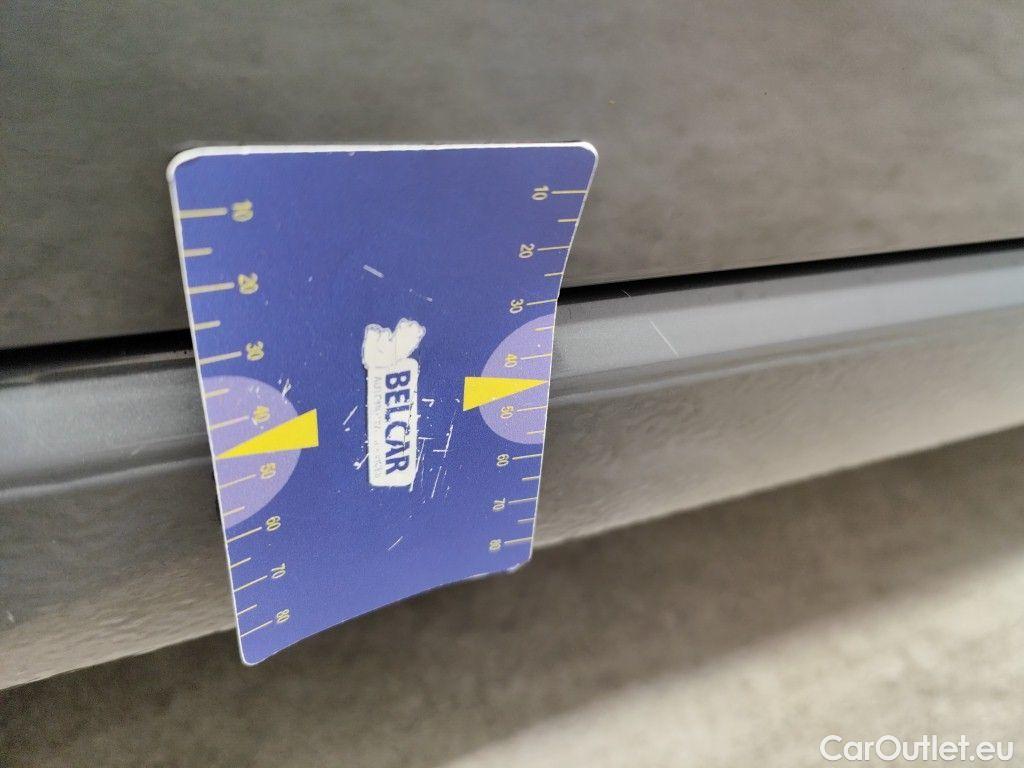 Volkswagen  Golf  Volkswagen Variant VIII 2.0 TDI 85kW Life 5d #72