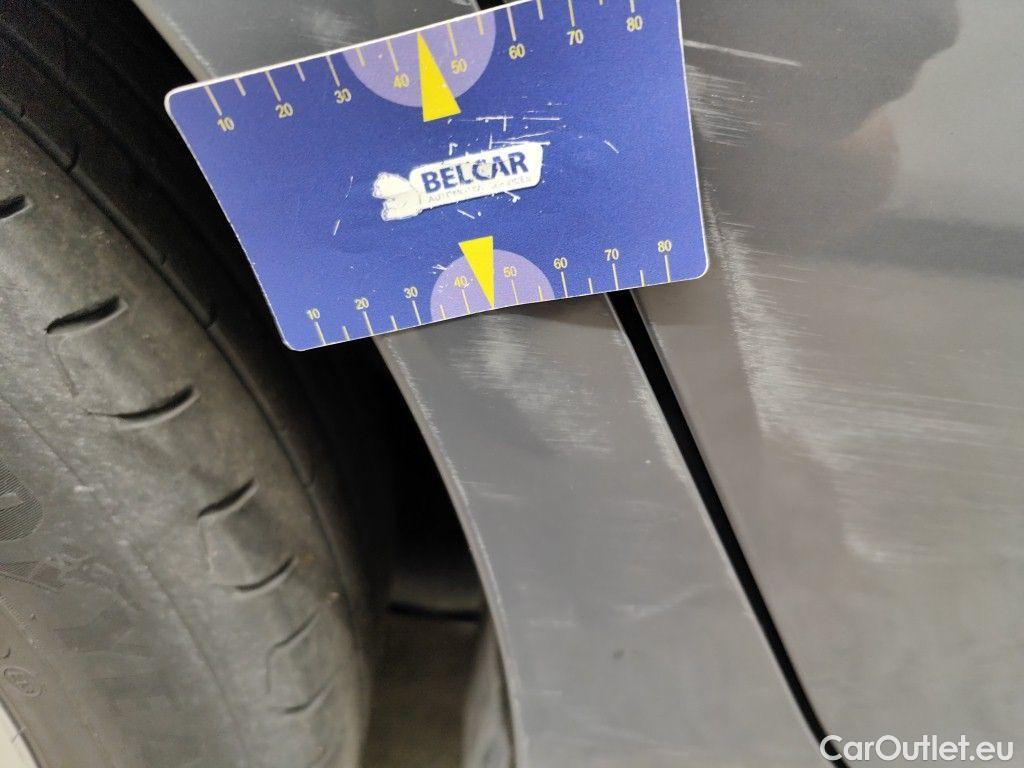 Volkswagen  Golf  Volkswagen Variant VIII 2.0 TDI 85kW Life 5d #58