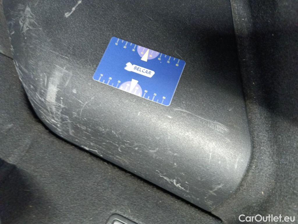 KIA  XCeed KIA  1.6 GDi PHEV DCT Business Line 5d #36