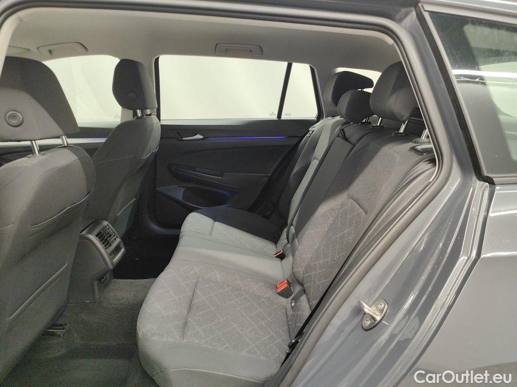 Volkswagen  Golf  Volkswagen Variant VIII 2.0 TDI 85kW Life 5d #10