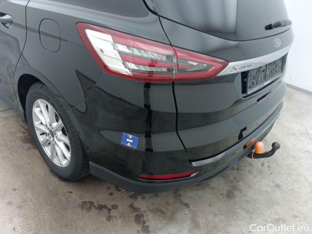 Ford  S-Max Ford  2.0 TDCi 110kW S/S Business Ed+ 5d #32