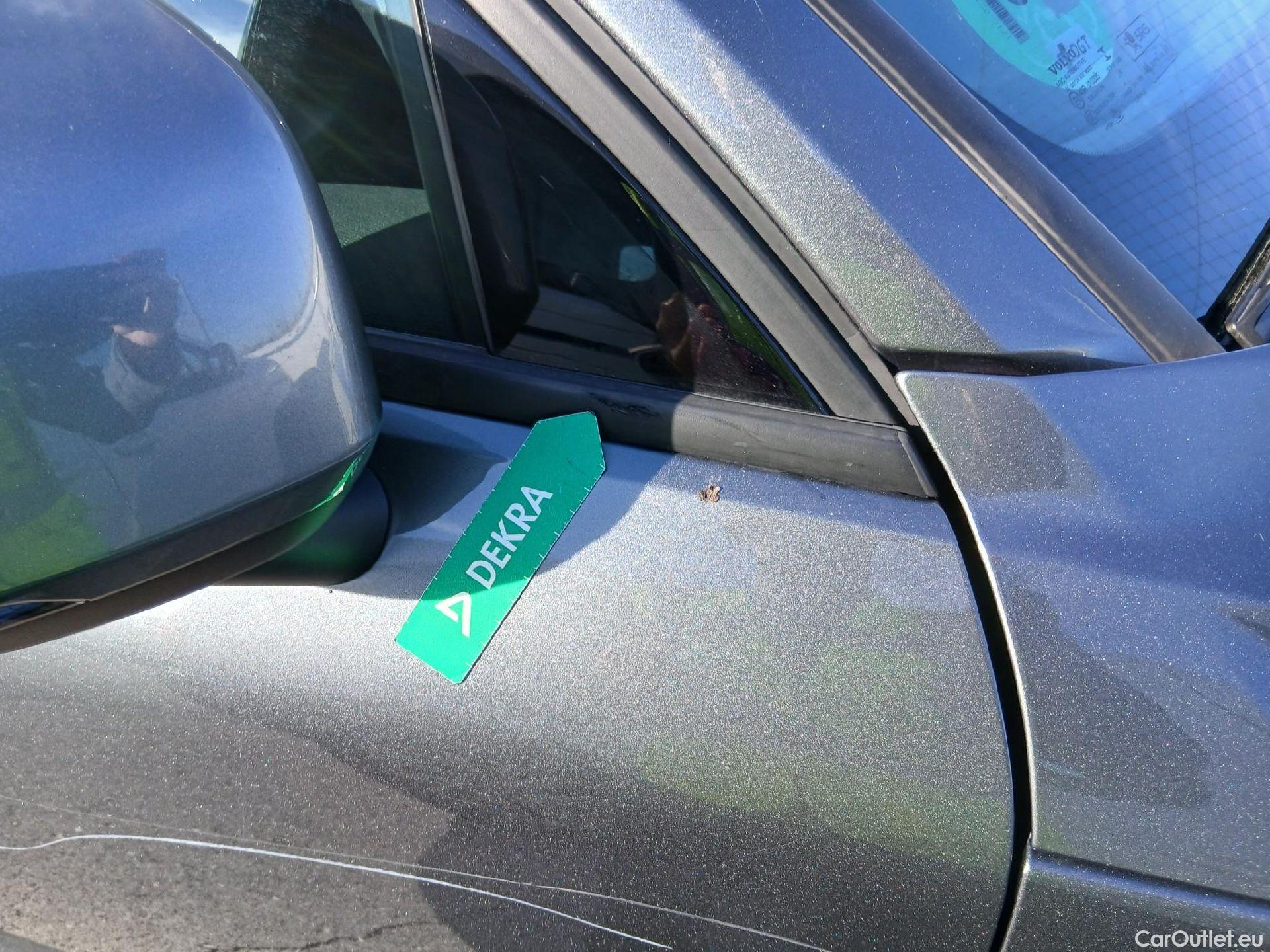 Volvo  XC 40 VOLVO XC40 / 2017 / 5P / todoterreno 1.5 T3 #48