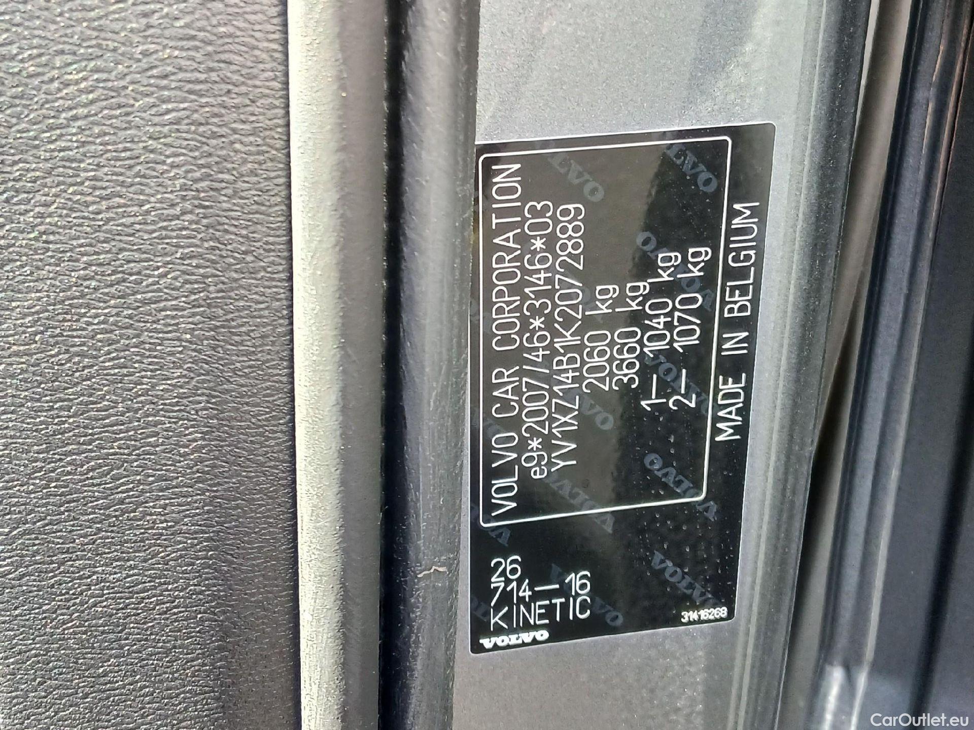 Volvo  XC 40 VOLVO XC40 / 2017 / 5P / todoterreno 1.5 T3 #15