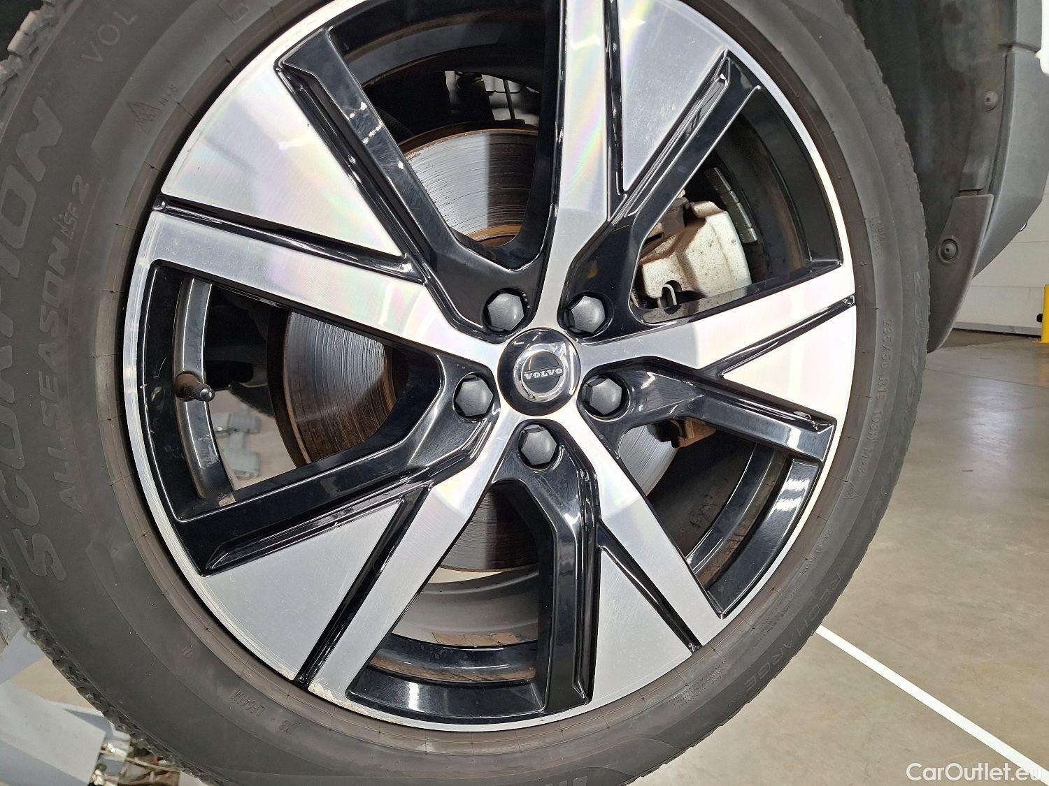 Volvo  XC 40 Volvo, XC40 '17 BEV, Volvo XC40 Recharge Twin Pro 5d #3