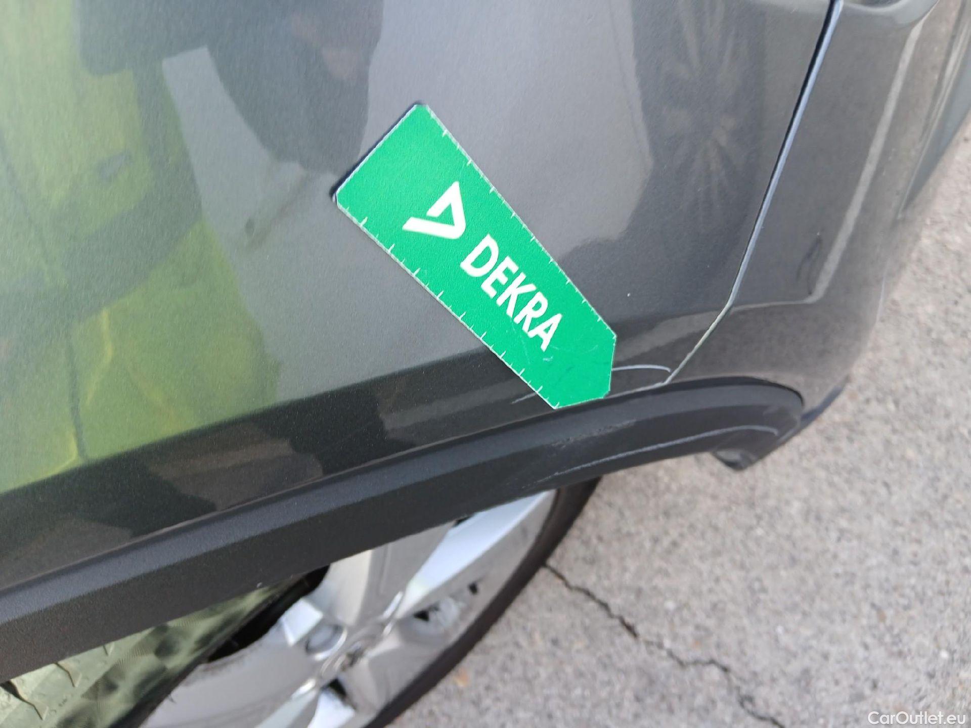 Volvo  XC 40 VOLVO XC40 / 2017 / 5P / todoterreno 1.5 T3 #50