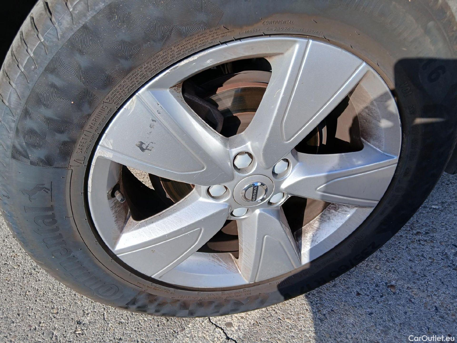 Volvo  XC 40 VOLVO XC40 / 2017 / 5P / todoterreno 1.5 T3 #39