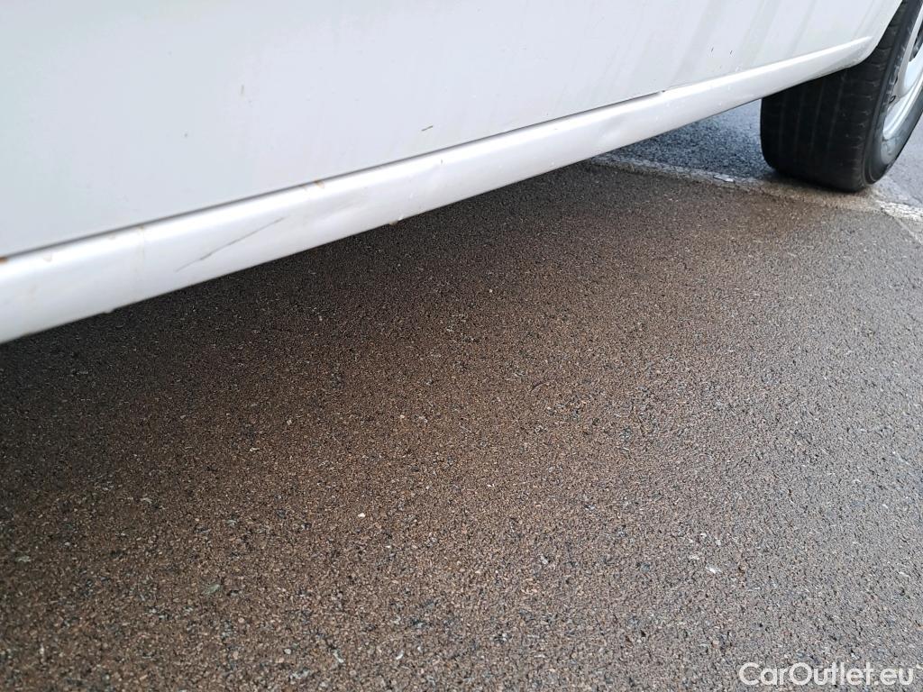  Citroen  Berlingo CITROEN  / 2018 / 3P / furgón derivado de turismo Talla M BlueHDi 100 WORKER #20