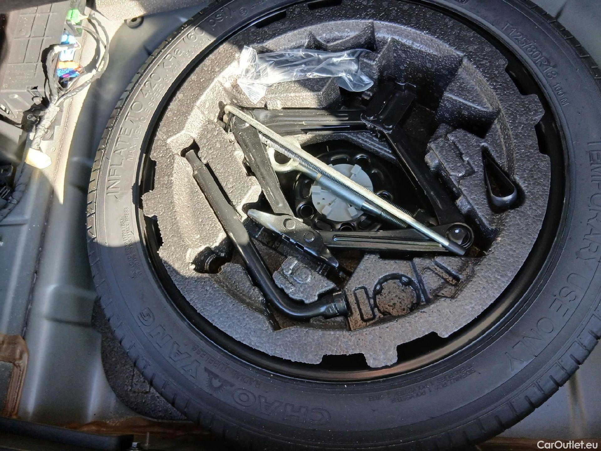 Volvo  XC 40 VOLVO XC40 / 2017 / 5P / todoterreno 1.5 T3 #14