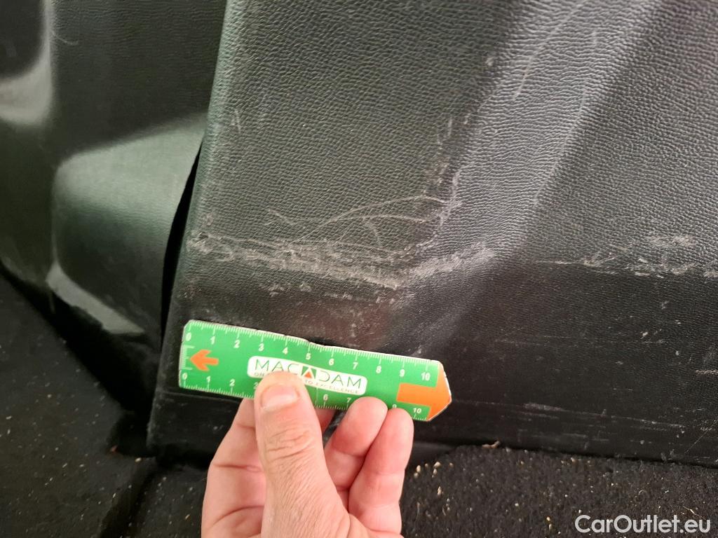  Peugeot  2008  Active Pack 1.5 HDi 110CV BVM6 E6d / TRANSFO VP/VF #10