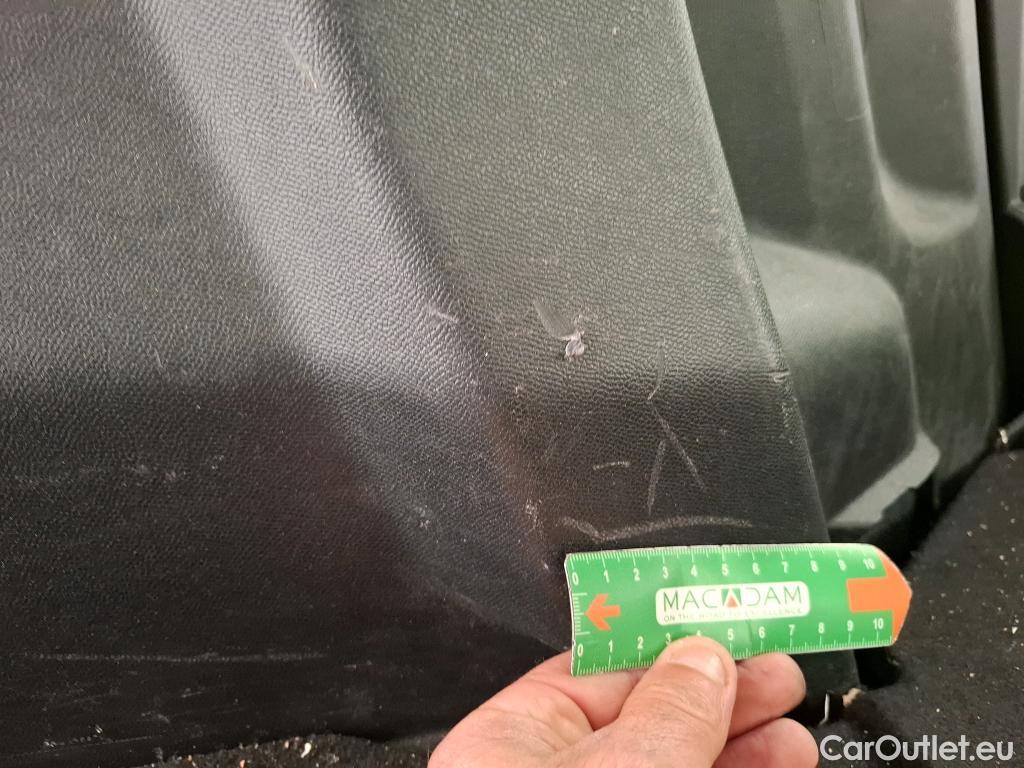  Peugeot  2008  Active Pack 1.5 HDi 110CV BVM6 E6d / TRANSFO VP/VF #6