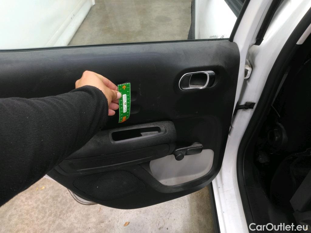 Citroen  C3  Société Feel Nav 1.5 BlueHDI 100CV BVM5 E6dT #10