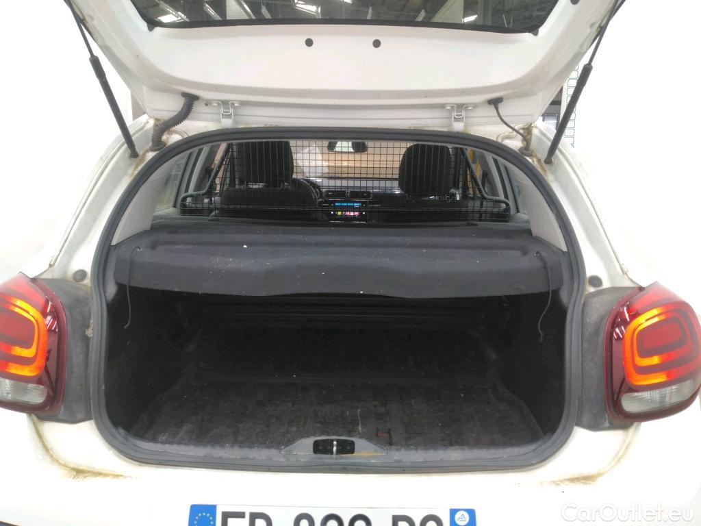 Citroen  C3  Société Feel Nav 1.5 BlueHDI 100CV BVM5 E6dT #8