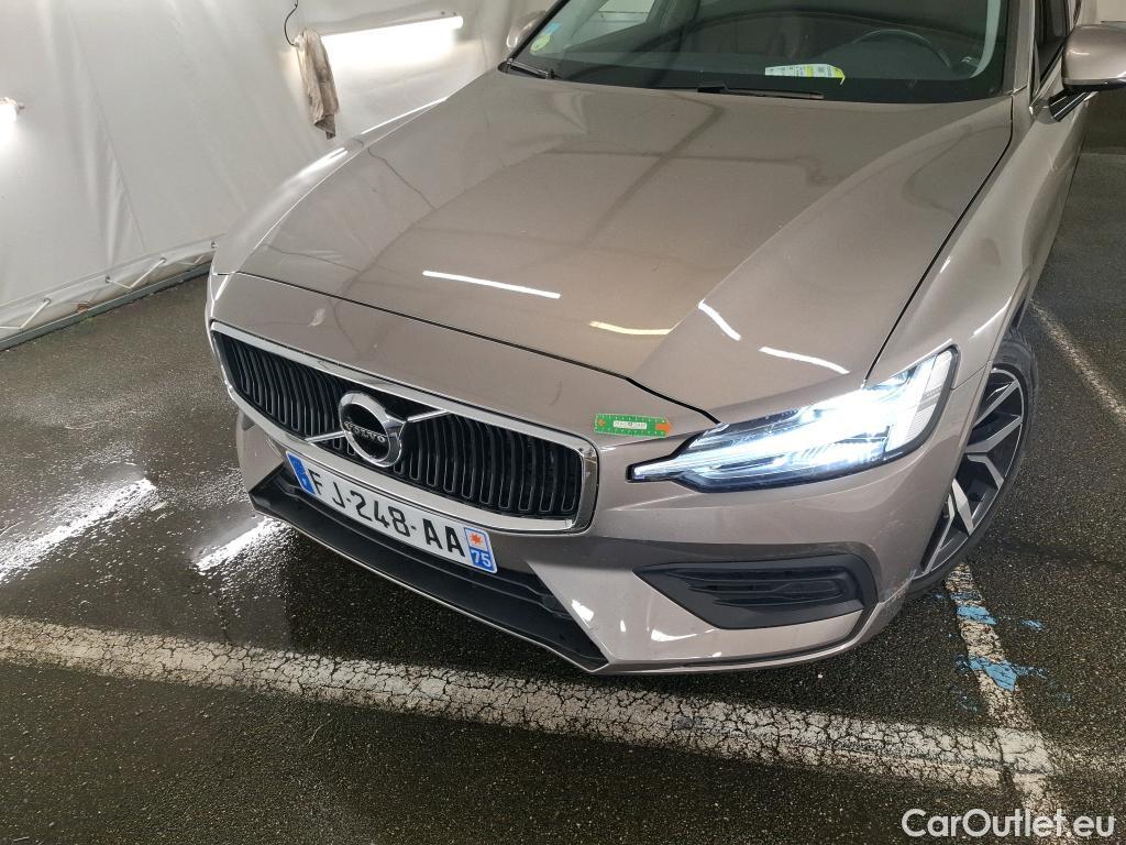  Volvo  V60  Kombi Momentum 2.0 D3 150CV BVA8 E6dT #48