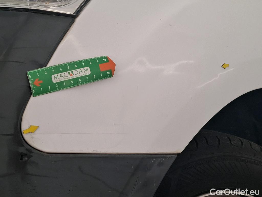  Citroen  Berlingo  Fourgon Club L1 (Court) 1.6 BlueHDi 100CV BVM5 E6 #3