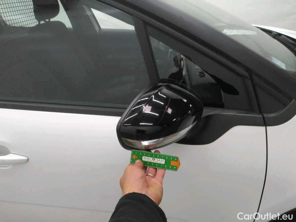 Citroen  C3  Société Feel Nav 1.5 BlueHDI 100CV BVM5 E6dT #33