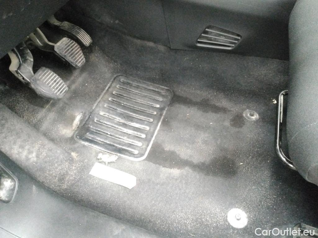 Citroen  C3  Société Feel Nav 1.5 BlueHDI 100CV BVM5 E6dT #1