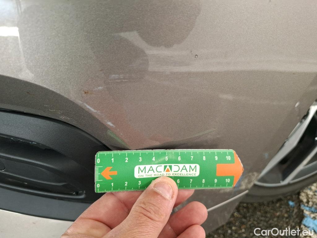  Volvo  V60  Kombi Momentum 2.0 D3 150CV BVA8 E6dT #50