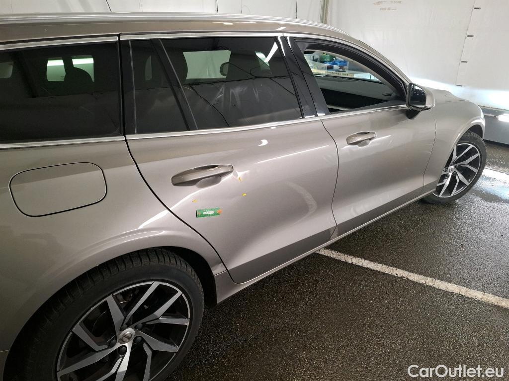  Volvo  V60  Kombi Momentum 2.0 D3 150CV BVA8 E6dT #4