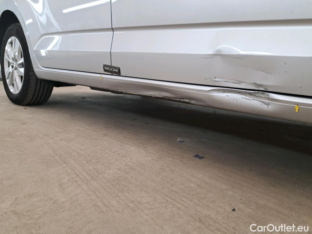  Volkswagen  Touran  United Start-Stop 2.0 TDI 115CV BVA7 7 Sieges E6dT #2