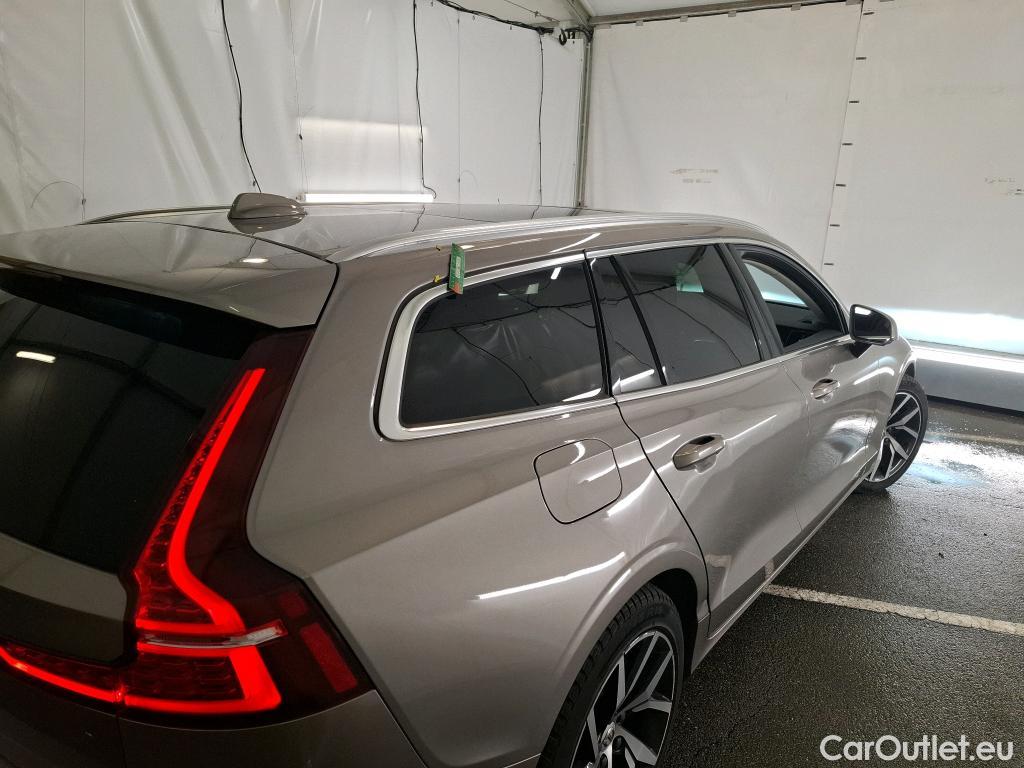 Volvo  V60  Kombi Momentum 2.0 D3 150CV BVA8 E6dT #11