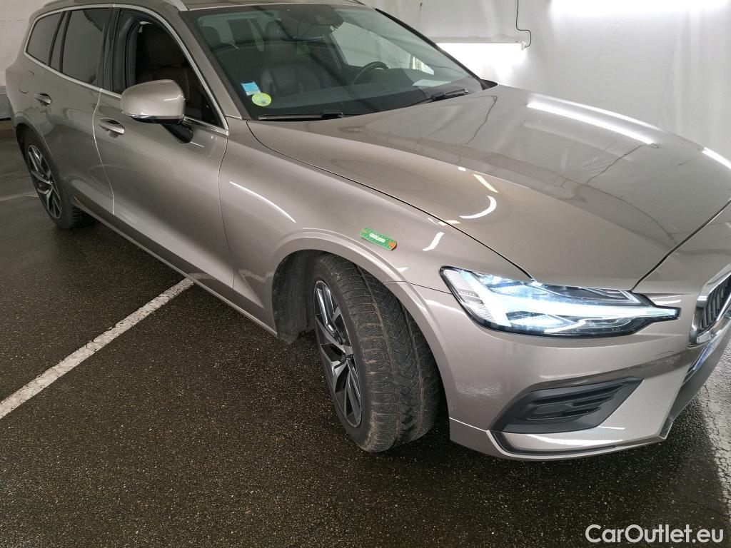  Volvo  V60  Kombi Momentum 2.0 D3 150CV BVA8 E6dT #51