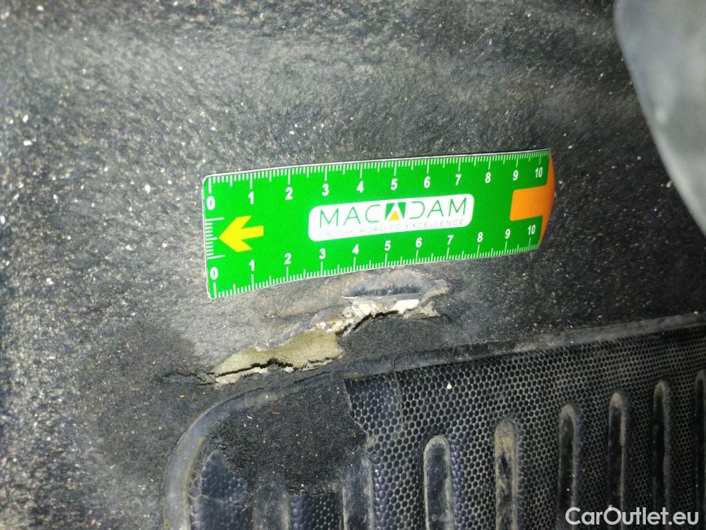 Citroen  C3  Société Feel Nav 1.5 BlueHDI 100CV BVM5 E6dT #3