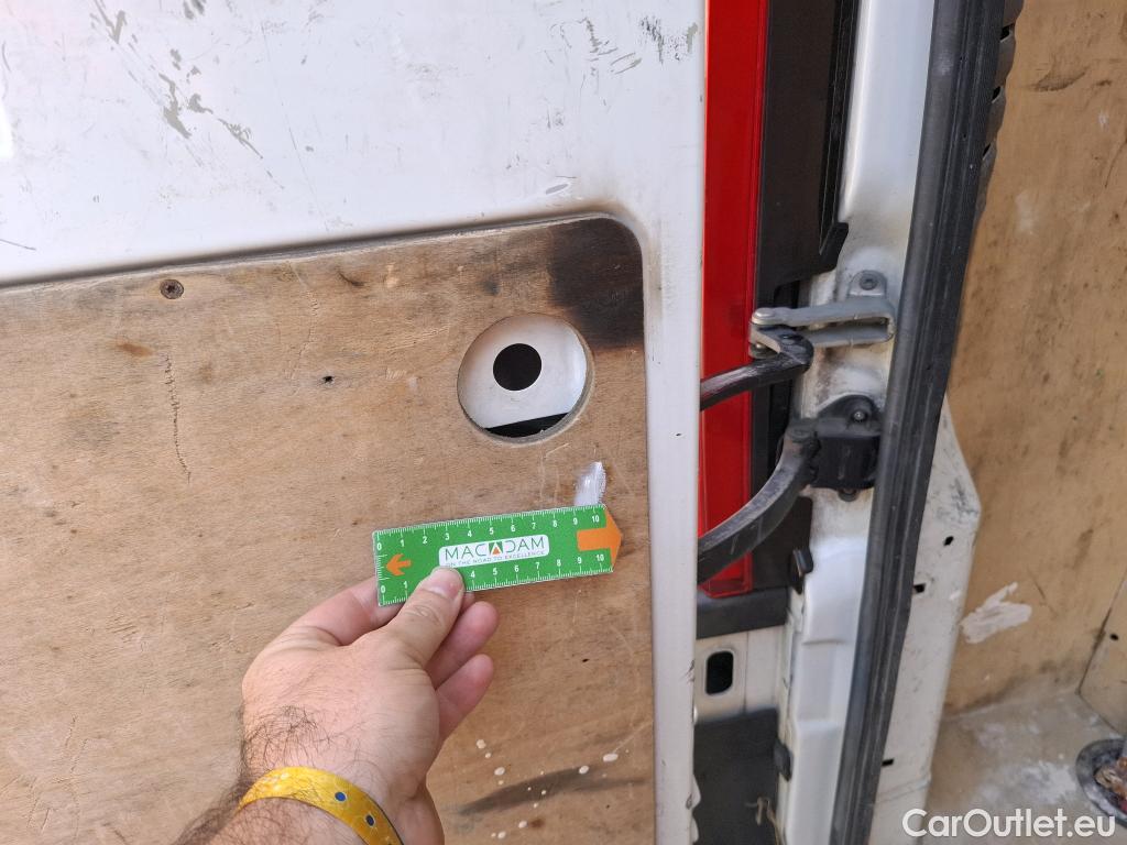  Citroen  Jumper CITROEN  VU 4p Fourgon 30 L1H1 BlueHDi 110 BVM6 Business #51