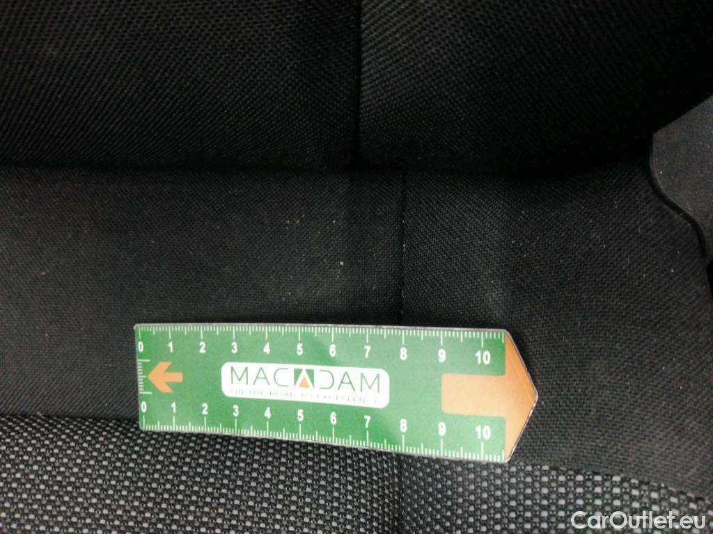 Citroen  C3  Société Feel Nav 1.5 BlueHDI 100CV BVM5 E6dT #18