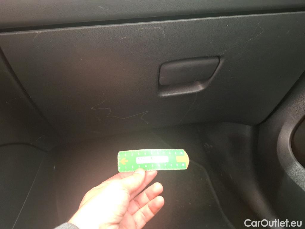  Citroen  C3  Aircross / 2021 / 5P / SUV BlueHDi 120 S&S EAT6 Feel Pack Business / TRANSFO VP/VF #6