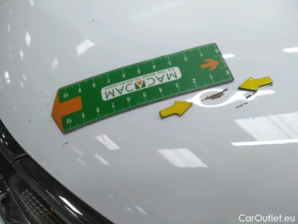 Citroen  C3  Société Feel Nav 1.5 BlueHDI 100CV BVM5 E6dT #8