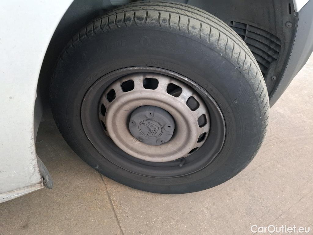 Citroen  Berlingo  Fourgon Club M 650 1.5 BlueHDi 75CV BVM5 E6dT #26