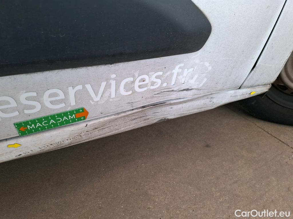 Citroen  Berlingo  Fourgon Club M 650 1.5 BlueHDi 75CV BVM5 E6dT #4