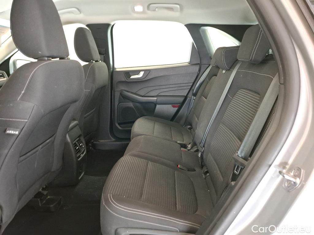 Ford  Kuga  Titanium Hybrid 2.5 190CV BVA6 E6dT #9