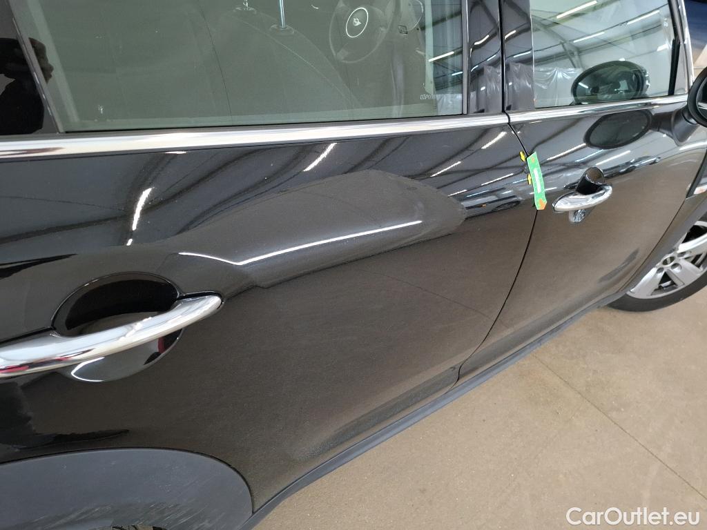  Mini  Countryman MINI  / 2020 / 5P / Crossover One Essential 102 ch BVA7 #37