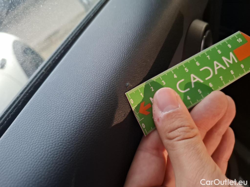  Mini  Countryman MINI  / 2020 / 5P / Crossover One Essential 102 ch BVA7 #29