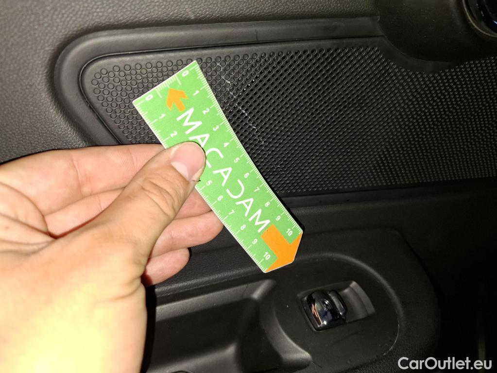  Mini  Countryman MINI  / 2020 / 5P / Crossover One Essential 102 ch BVA7 #31