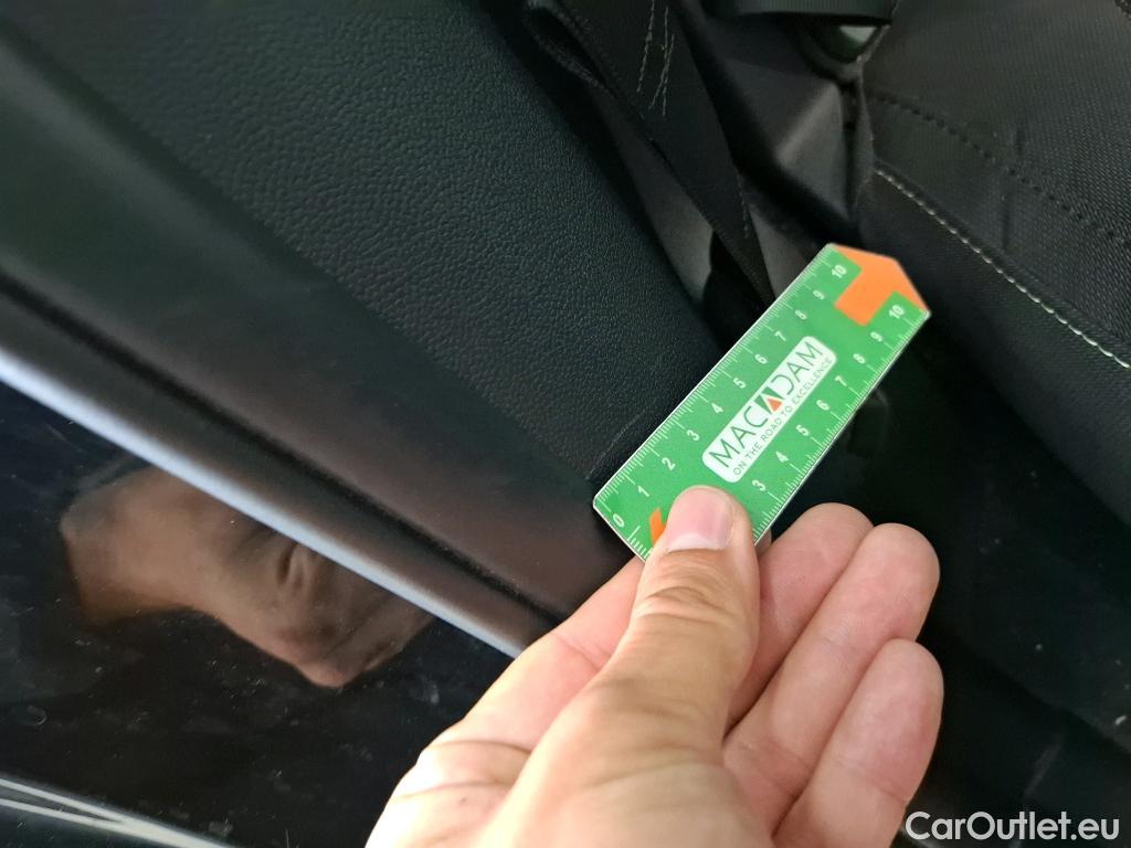  Mini  Countryman MINI  / 2020 / 5P / Crossover One Essential 102 ch BVA7 #34