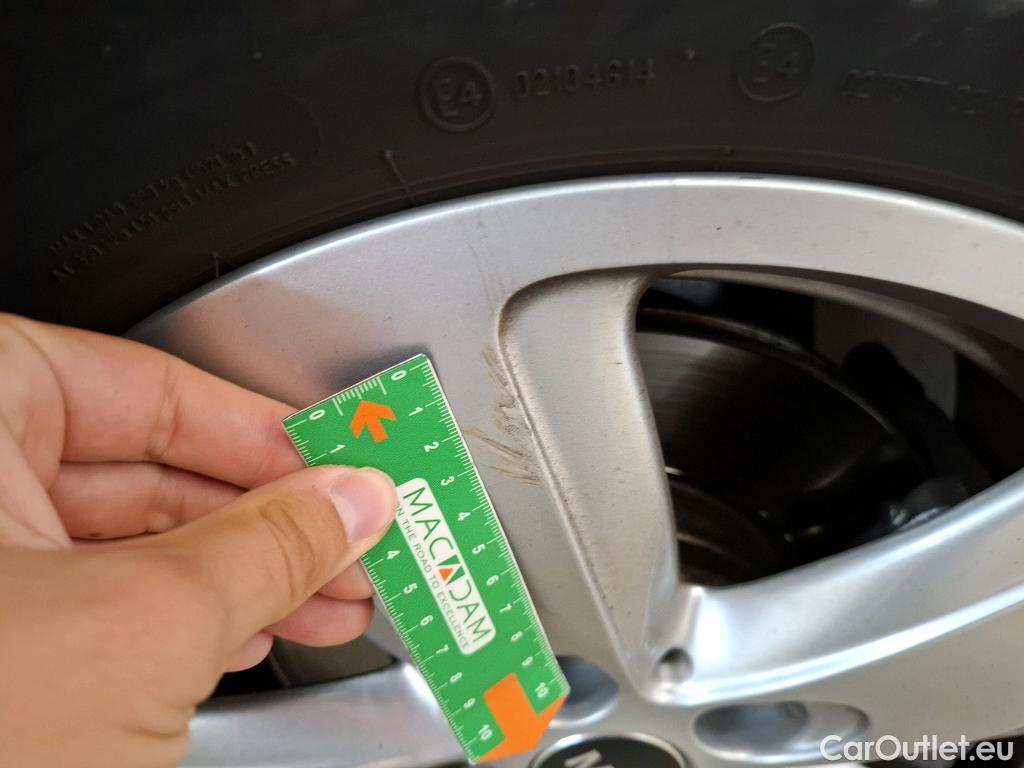  Mini  Countryman MINI  / 2020 / 5P / Crossover One Essential 102 ch BVA7 #23