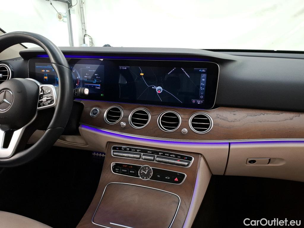 Mercedes  E-Klasse MERCEDES-BENZ Classe E Berline / 2016 / 4P / Berline E 200 d Avantgarde Line BA9 #10