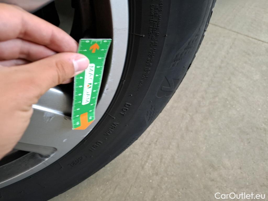  Mini  Countryman MINI  / 2020 / 5P / Crossover One Essential 102 ch BVA7 #19