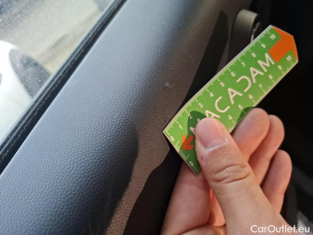  Mini  Countryman MINI  / 2020 / 5P / Crossover One Essential 102 ch BVA7 #30