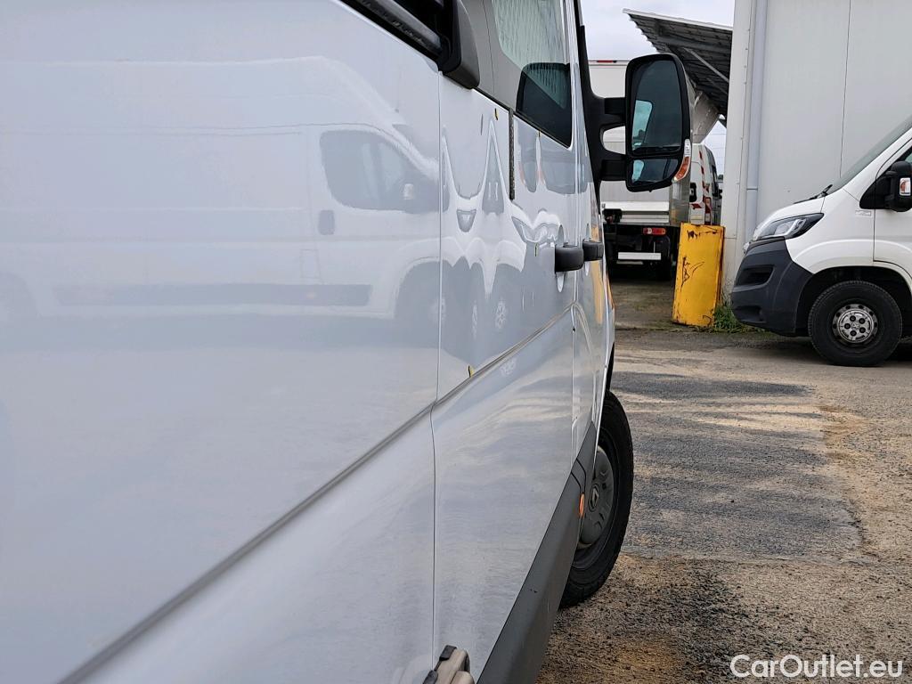 Renault  Master RENAULT  VU 4p Fourgon FG GCf Trac F3500 L3H2 Energy dCi 145 E6 #8