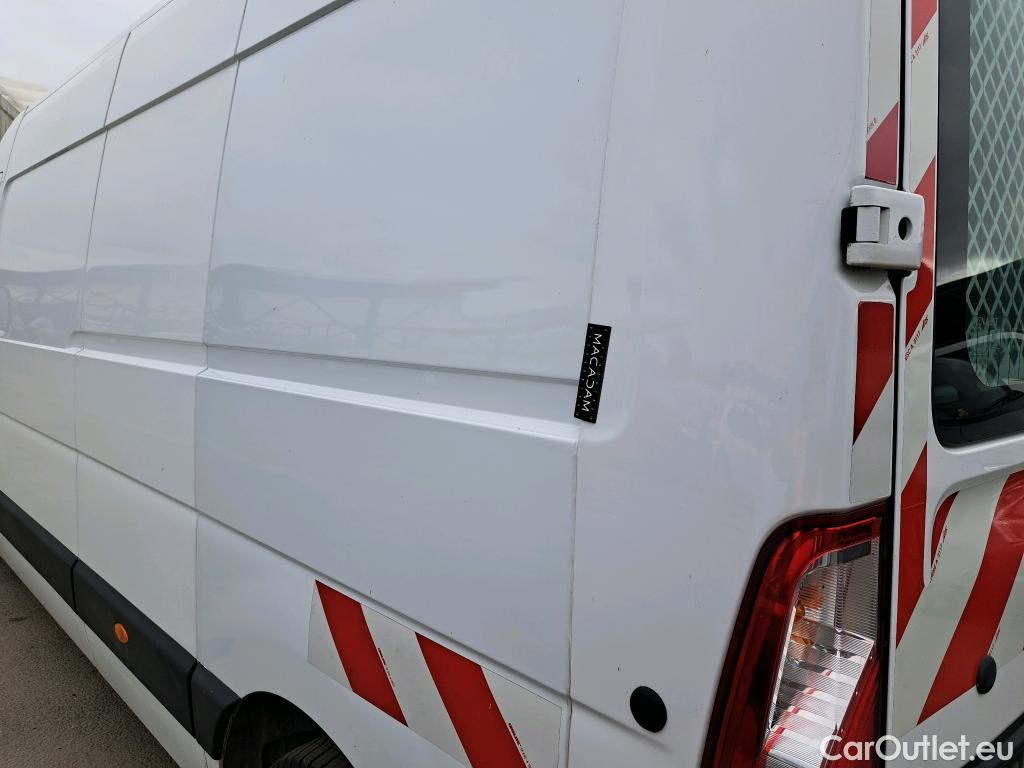 Renault  Master RENAULT  VU 4p Fourgon FG GCf Trac F3500 L3H2 Energy dCi 145 E6 #17
