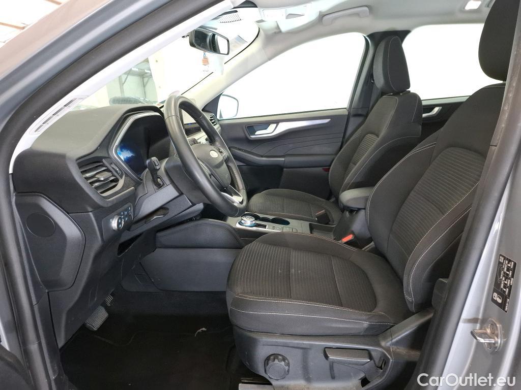 Ford  Kuga  Titanium Hybrid 2.5 190CV BVA6 E6dT #8